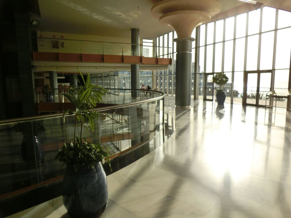 Groß und leer R2 Pajara Beach