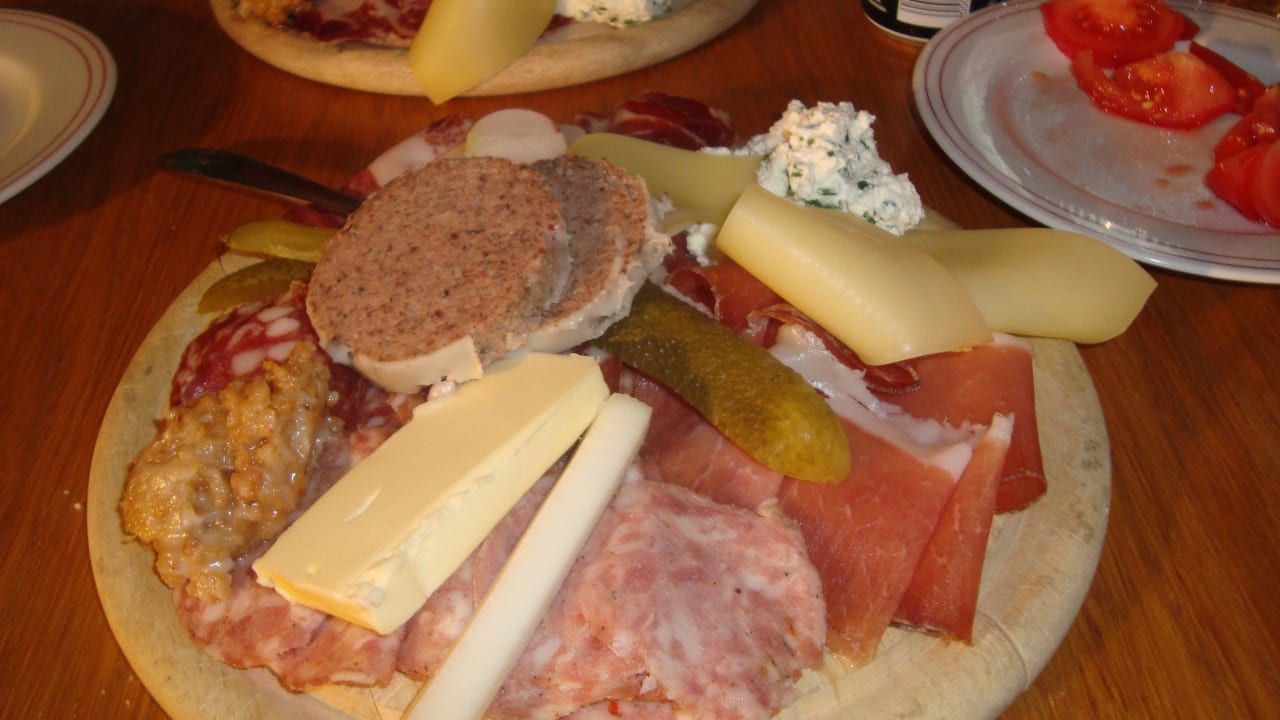 Brettljause Erlebnisbauernhof Urak