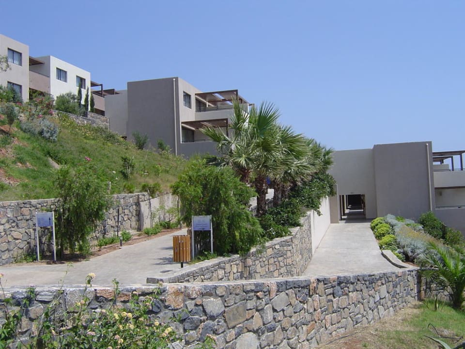 Familienzimmer Aussen Atlantica Mikri Poli Crete