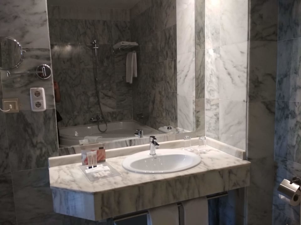 Zimmer Elba Motril Beach & Business Hotel