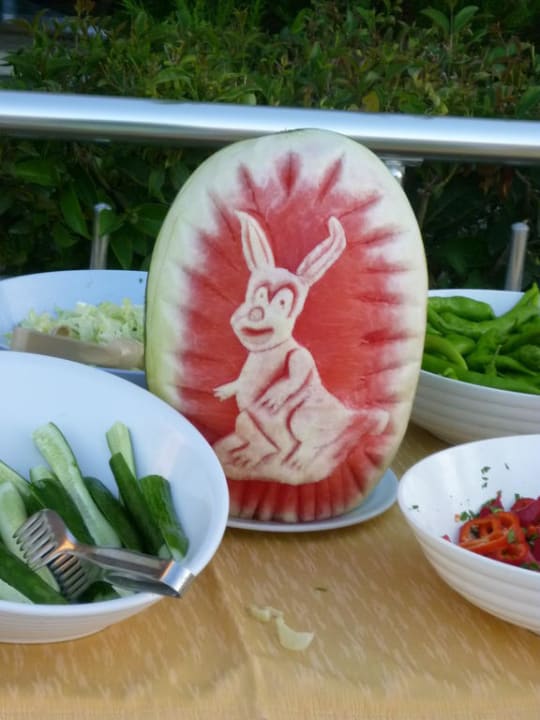 Werden jeden Tag frisch geschnitzt FUN&SUN Smart Hane Sun Hotel