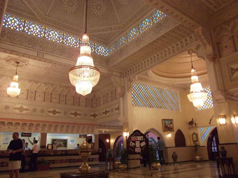 Die Lobby mit ihrer Rezeption Pickalbatros Alf Leila Wa Leila Resort - Neverland Hurghada