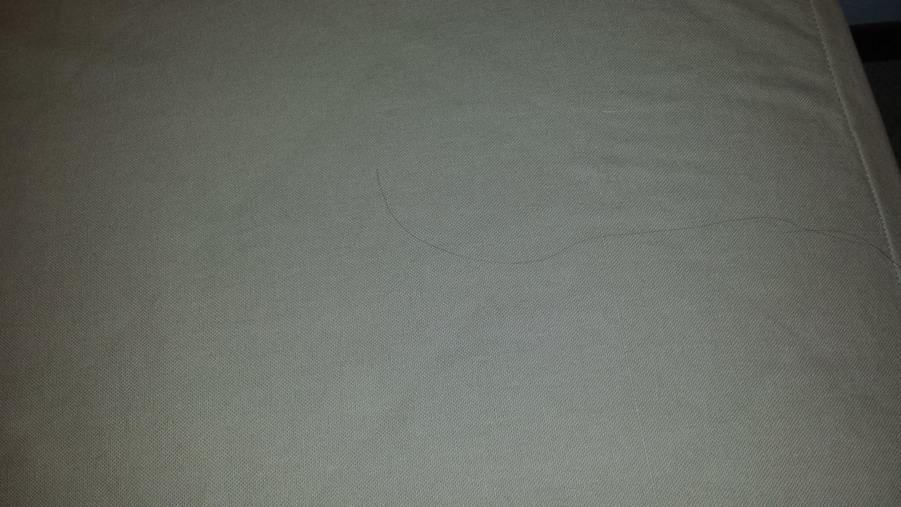 Überall im Bett Haare da nie gereinigt wurde!! Grecotel LUXME Dama Dama