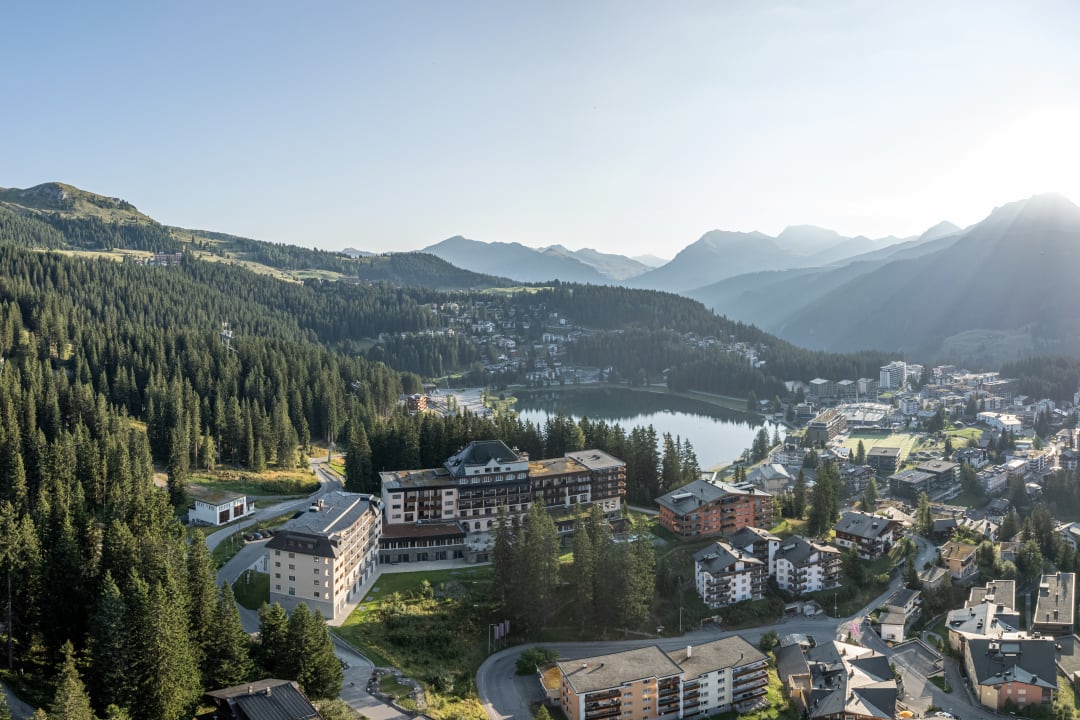 Außenansicht Waldhotel Arosa