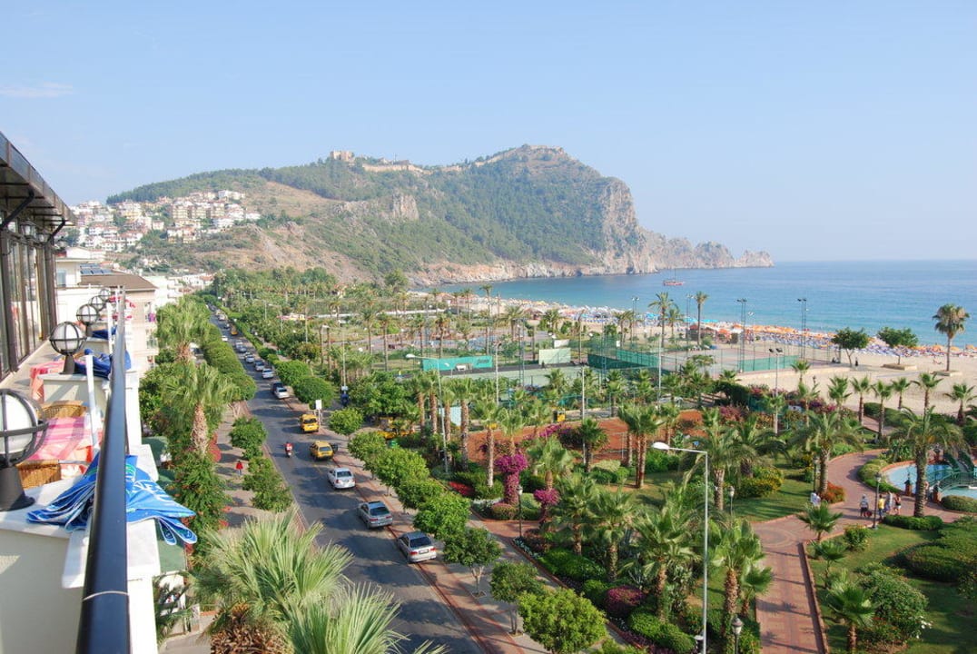 Blick vom Balkon des Restaurants Gardenia Hotel