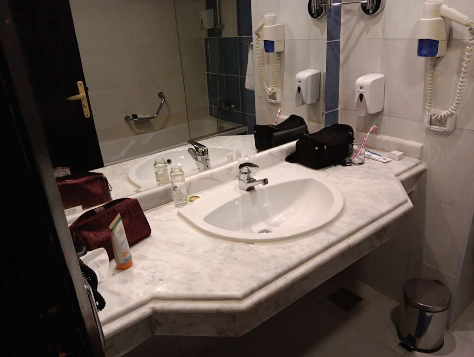Zimmer Amwaj Beach Club Abu Soma Resort