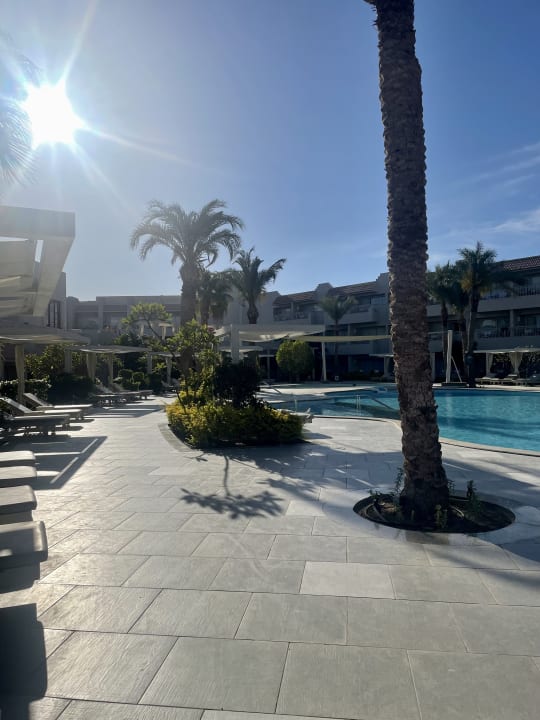 Pool JAZ Elite Casa del Mar Beach