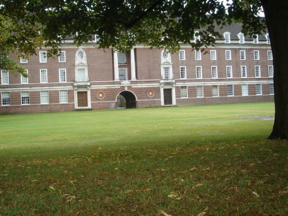 Nebengebäude De Vere Devonport House