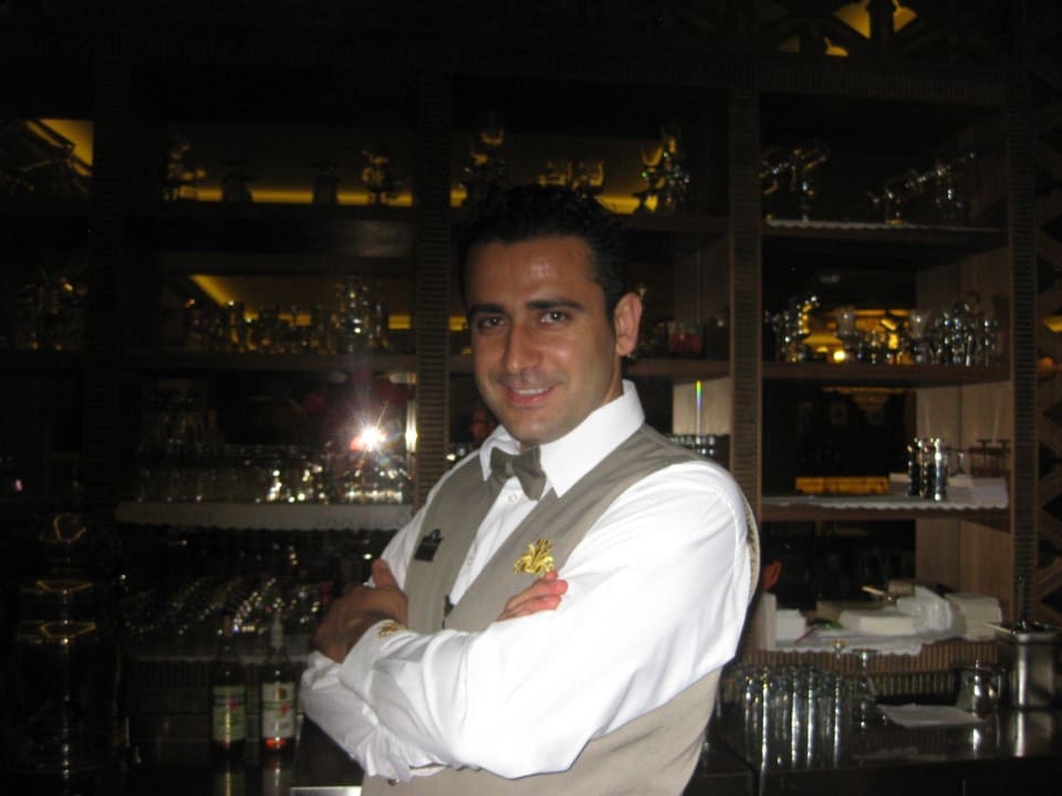Barkeeper Murat Diamond Excellence Resort & Spa