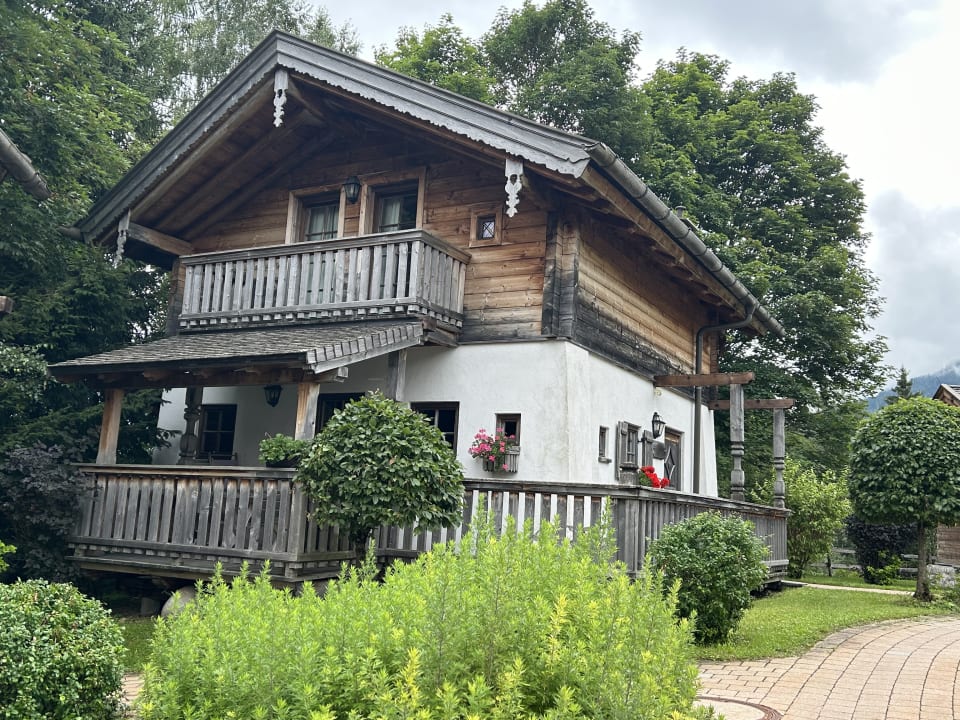 Außenansicht Naturresort Puradies