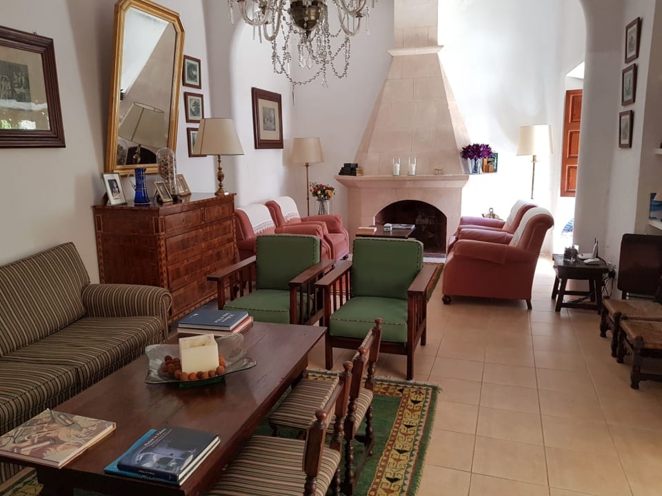 Lobby Hotel Can Moragues Healthy&Wellness