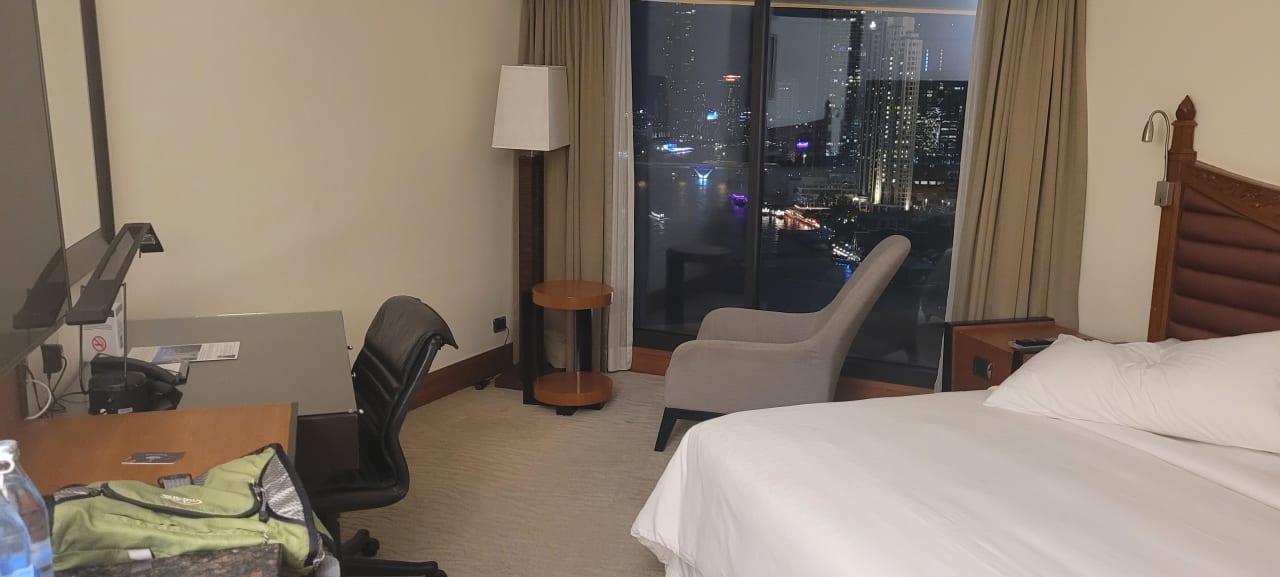Zimmer Royal Orchid Sheraton Hotel & Towers