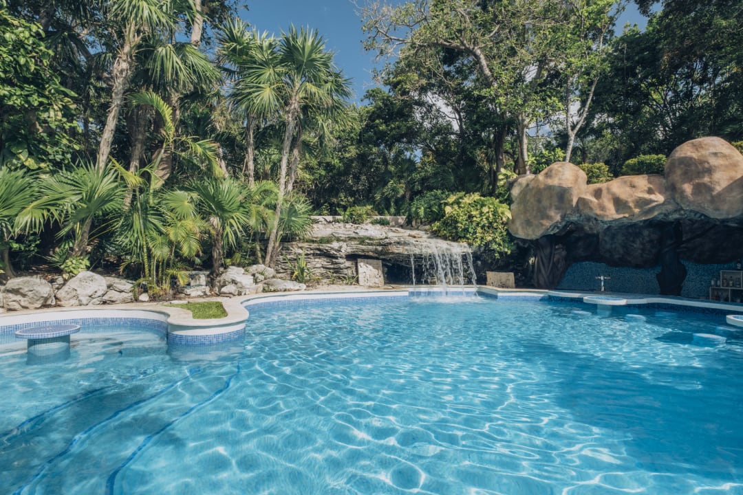 Pool Iberostar Waves Tucan