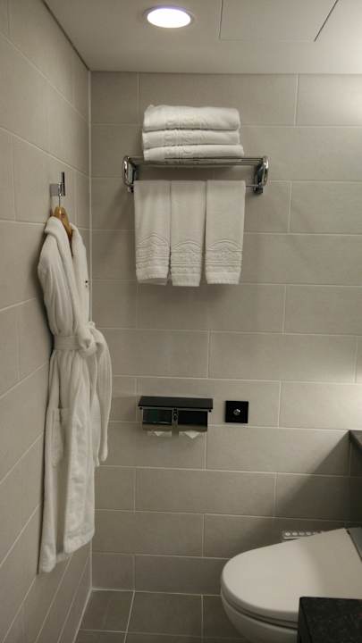 Zimmer Howard Johnson by Wyndham Incheon Airport