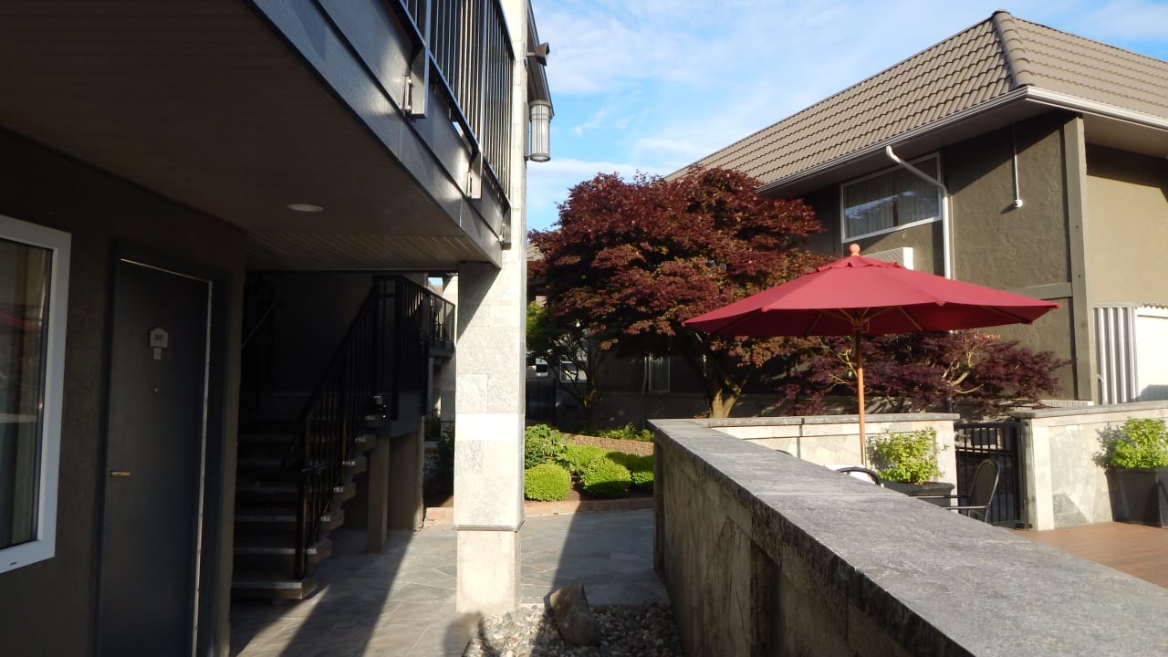 Außenansicht Best Western Plus Burnaby Hotel