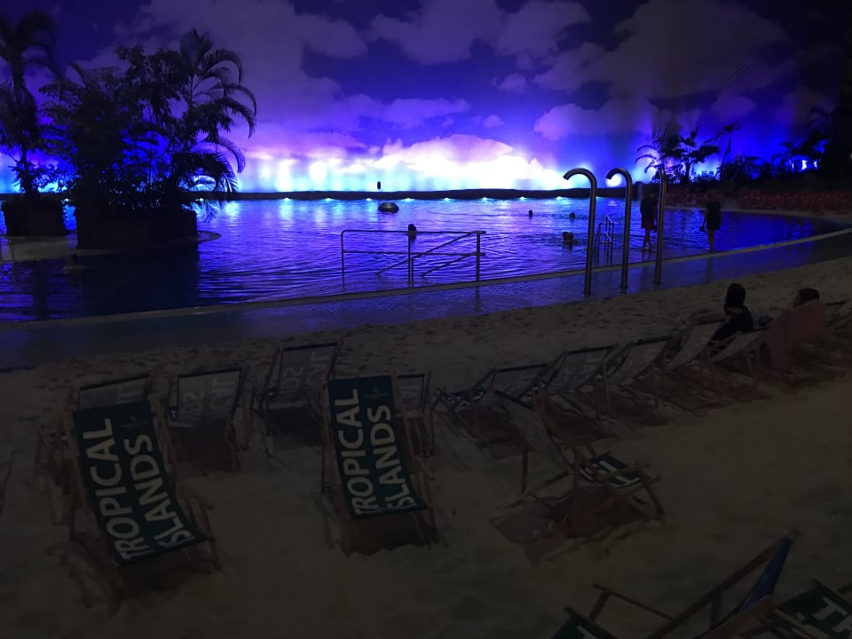 Strand Tropical Islands Resort