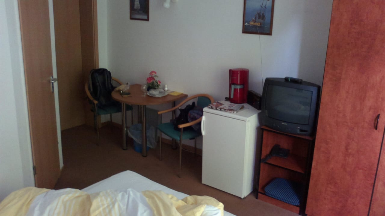 Billige Inneneinrichtung 2H Horizon Hotel