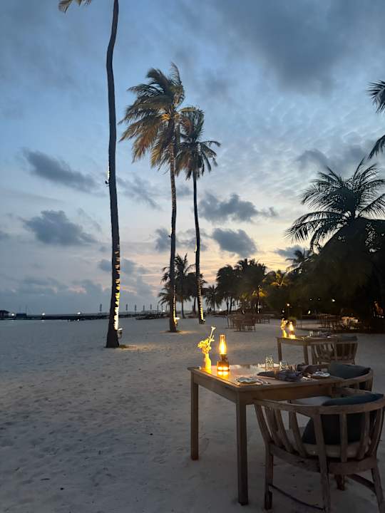 Strand Kuredu Island Resort & Spa