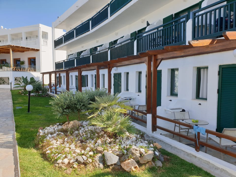 Sonstiges Mitsis Selection Rinela