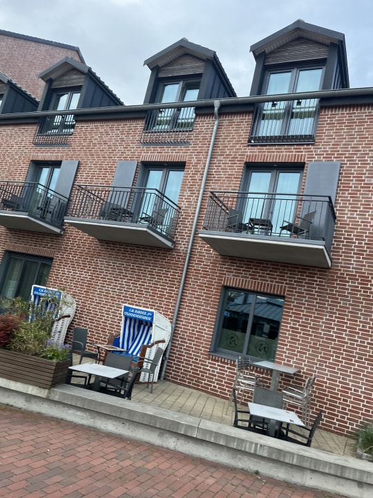 Außenansicht Hafenhotel Meereszeiten