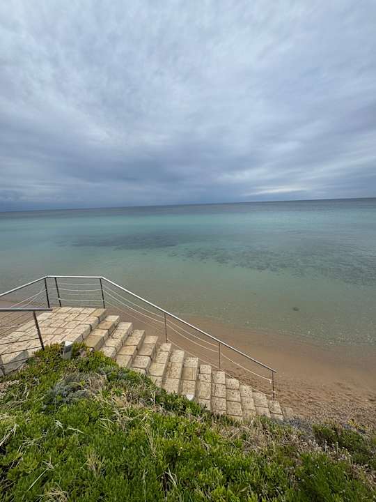 Strand Istion Club & Spa