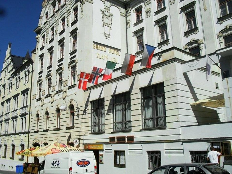 Außenansicht Clarion Grandhotel Zlaty Lev