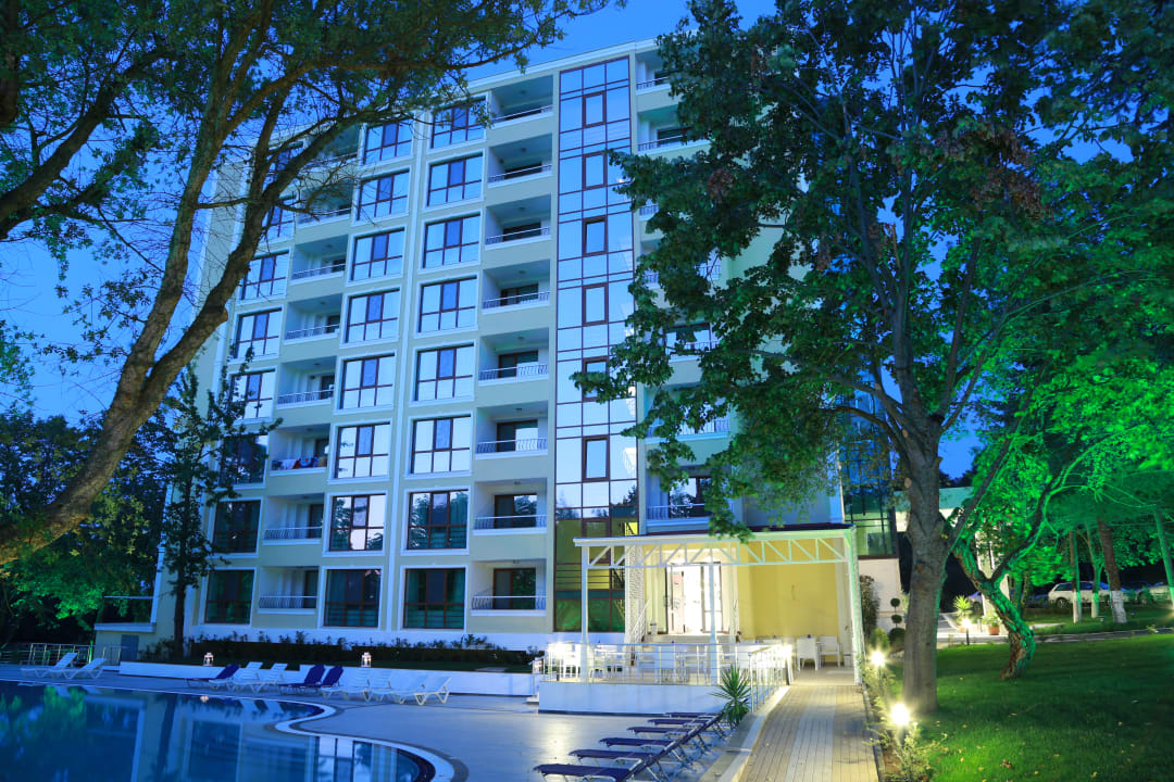 Außenansicht Perla Royal Hotel