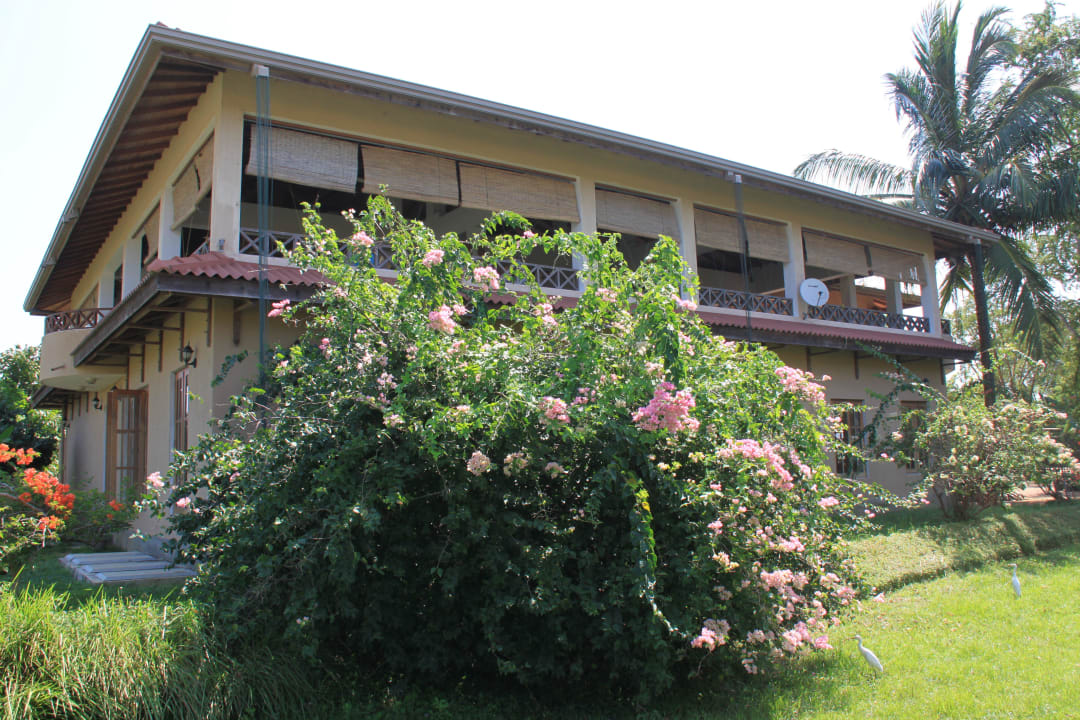 Obere Etage Rest. unten Lobby Hibiscus Garden Hotel