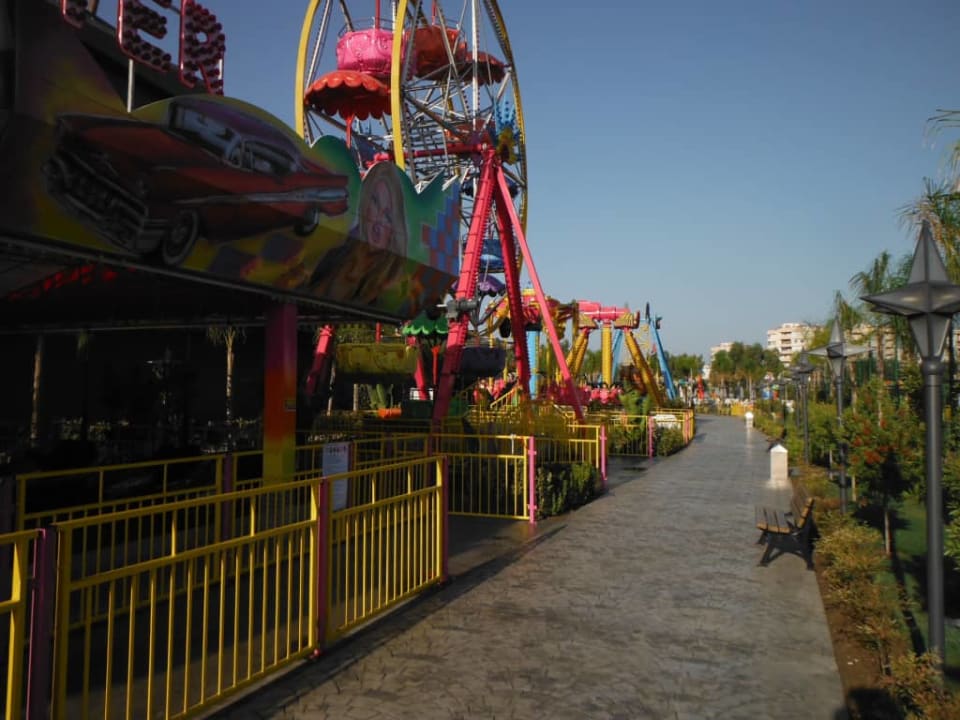Lunapark Royal Seginus