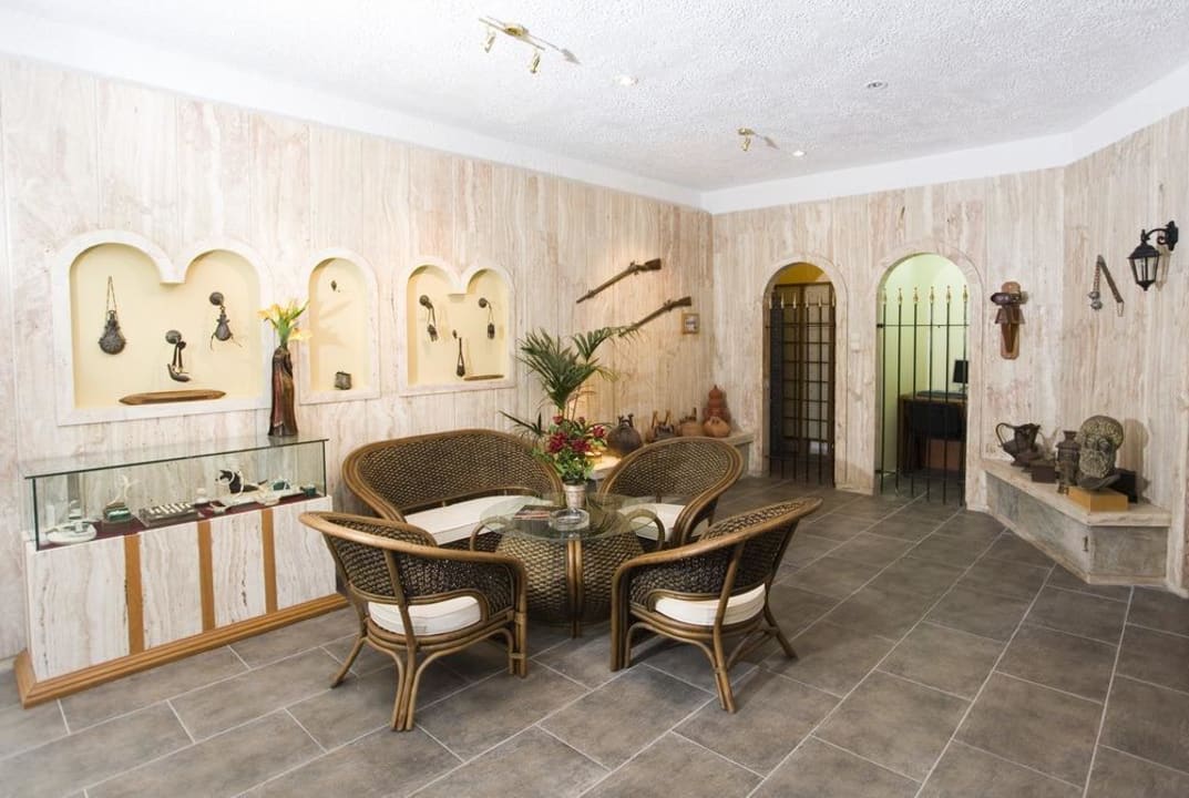 Gaia Garden 2009 entrance lobby view Gaia Garden Hotel