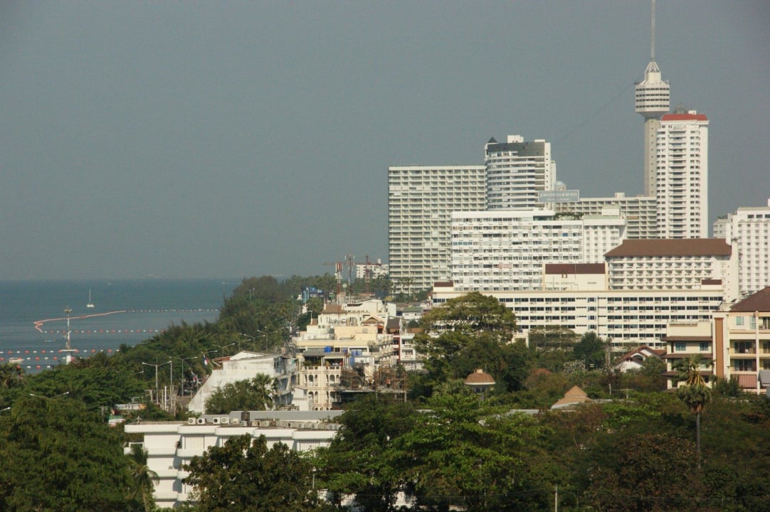 Centrum Hotel Grand Jomtien Palace