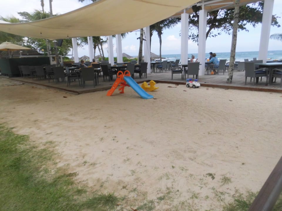 Gastro Hotel Angsana Bintan