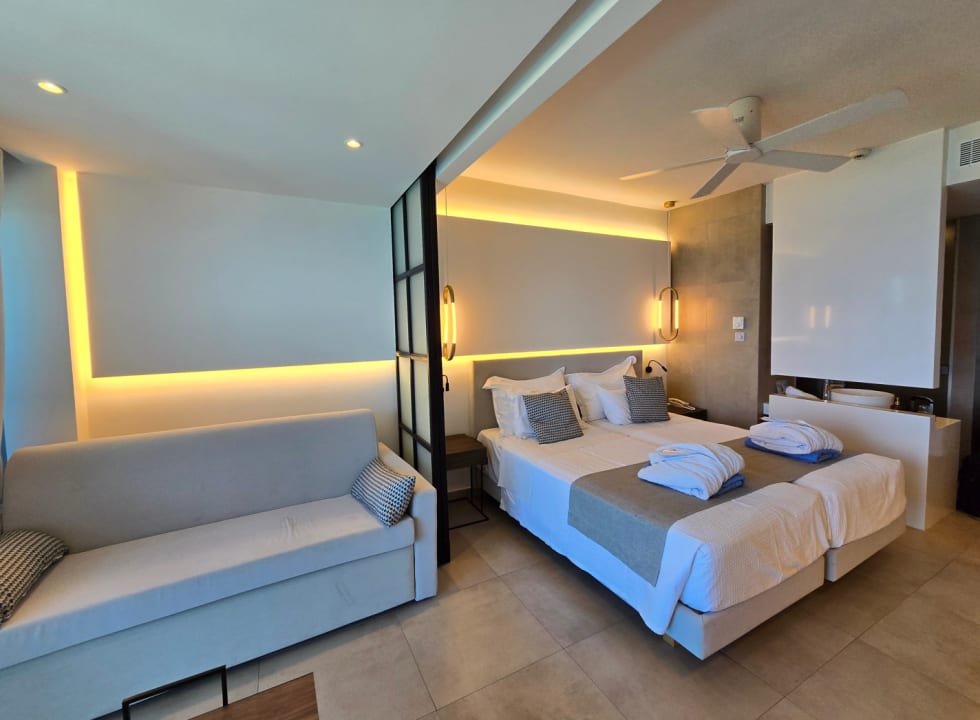 Zimmer Hotel Calypso Beach