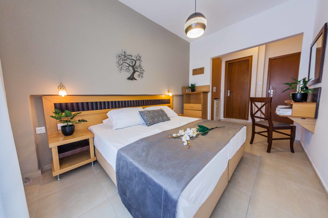 Zimmer Hotel Sarantis