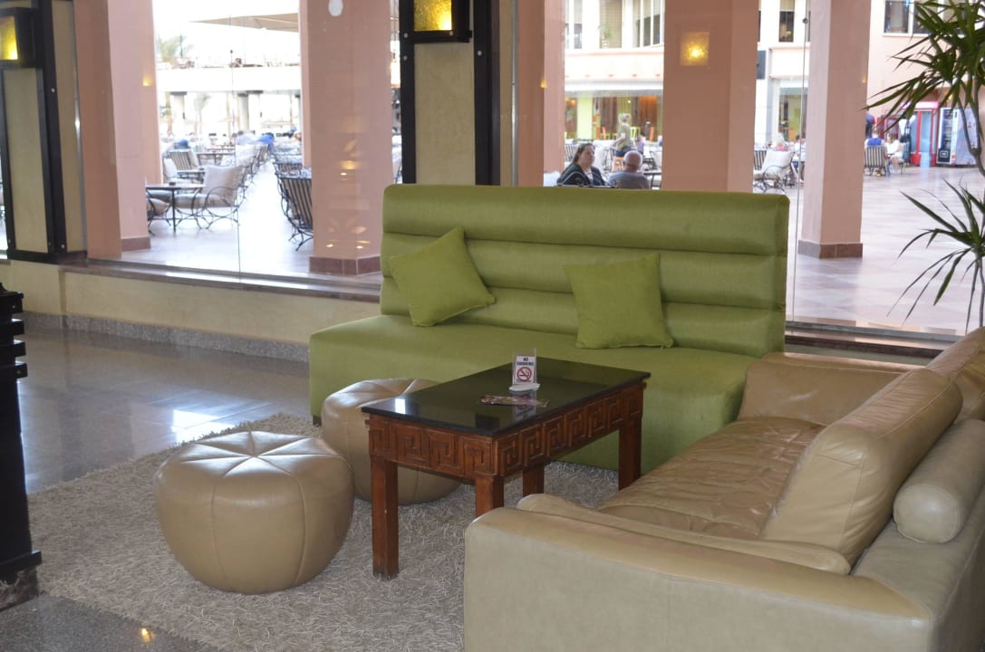 Lobby Beach Albatros Resort