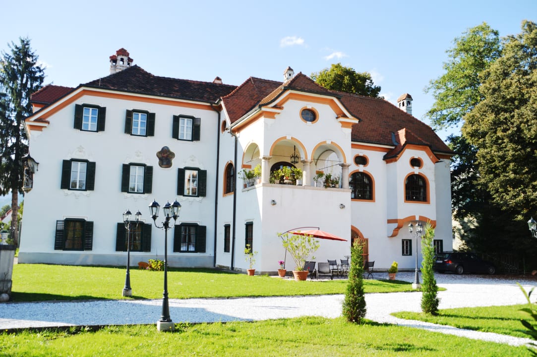 Zeilinger Schlössl - Vorderansicht Hotel Zeilinger Schlössl
