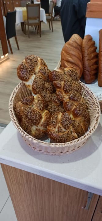 Gastro Side Breeze Hotel