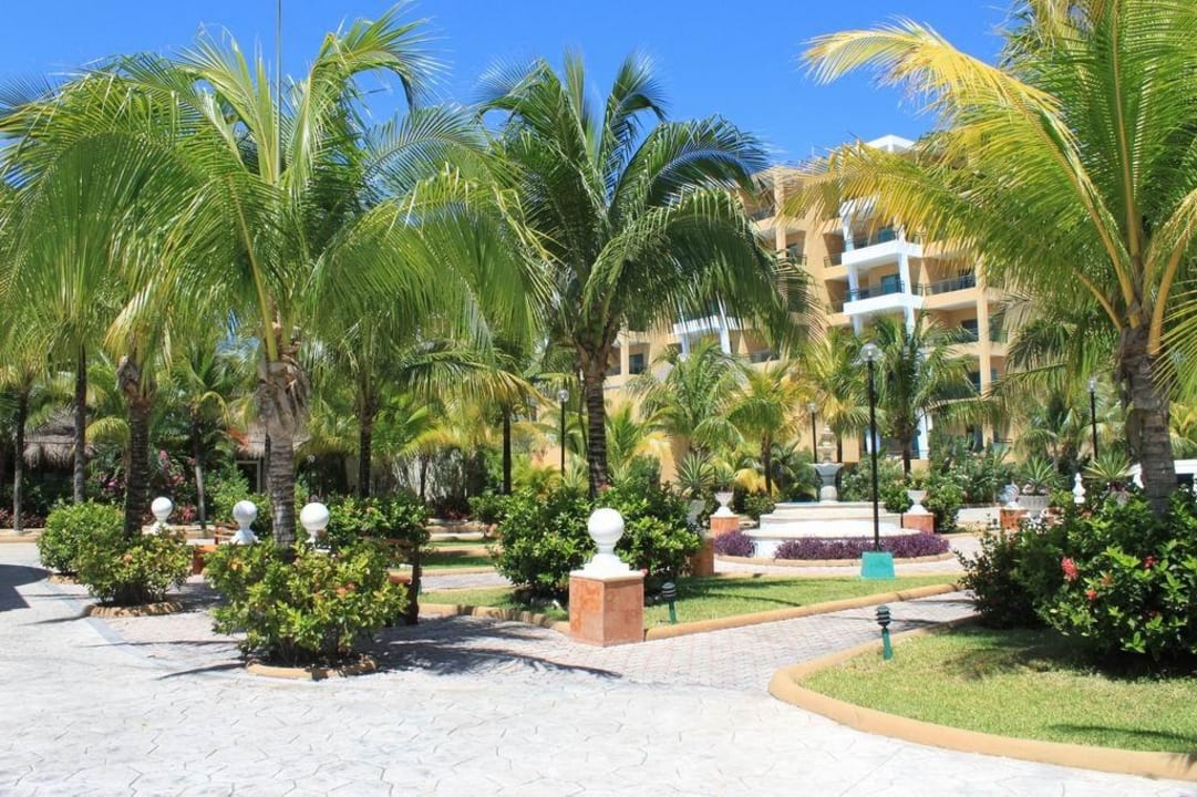 Hintergebäude (größtes Gebäude) TUI BLUE El Dorado Seaside Suites