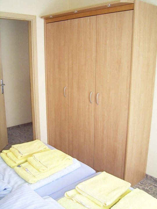 Schlafzimmer Ferienwohnungen Ferienpark Weissenhäuser Strand