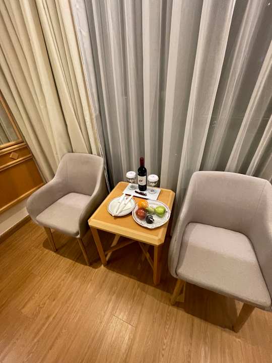 Zimmer Constantinou Bros Athena Beach Hotel