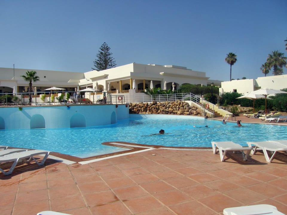 Aktivpool an der Poolbar Calimera Delfino Beach Resort & Spa