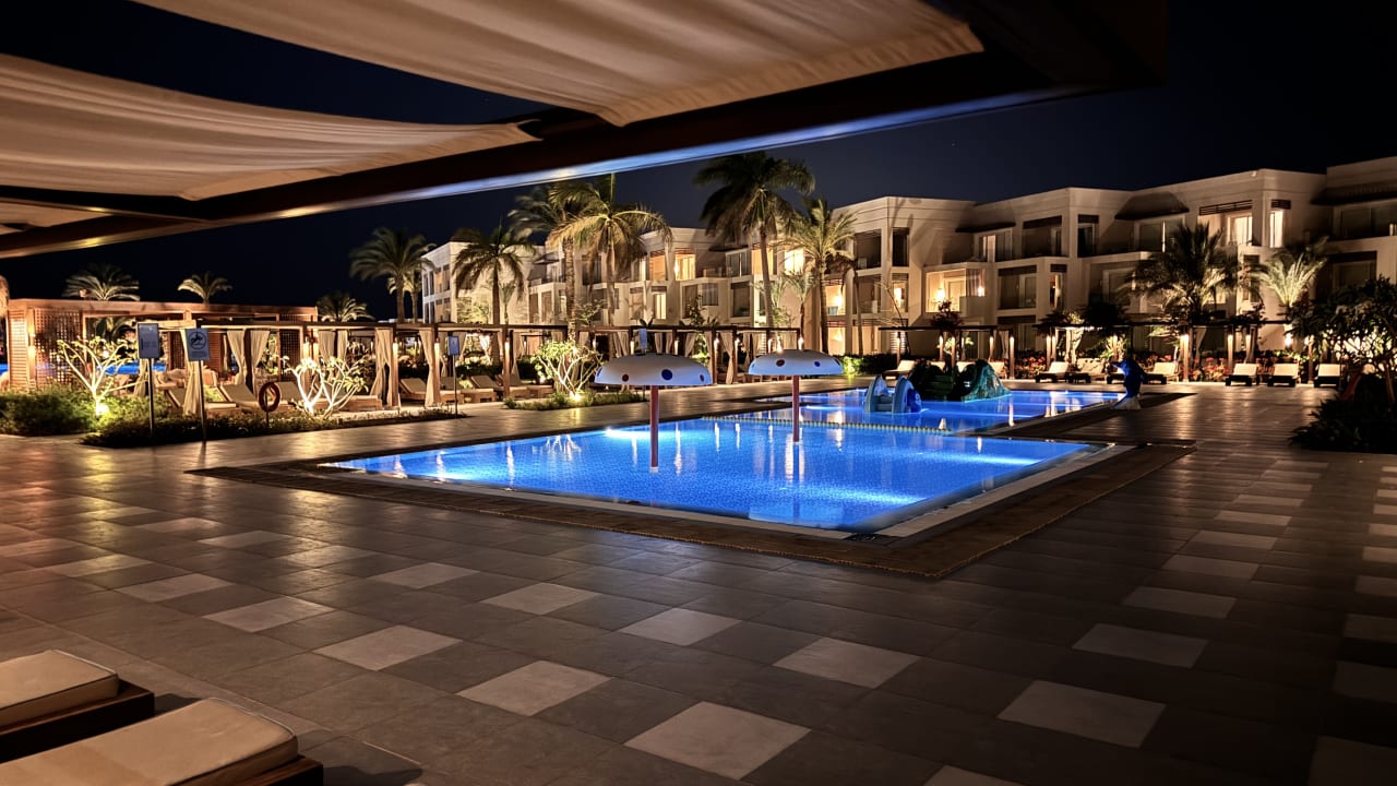 Pool Steigenberger Resort Ras Soma