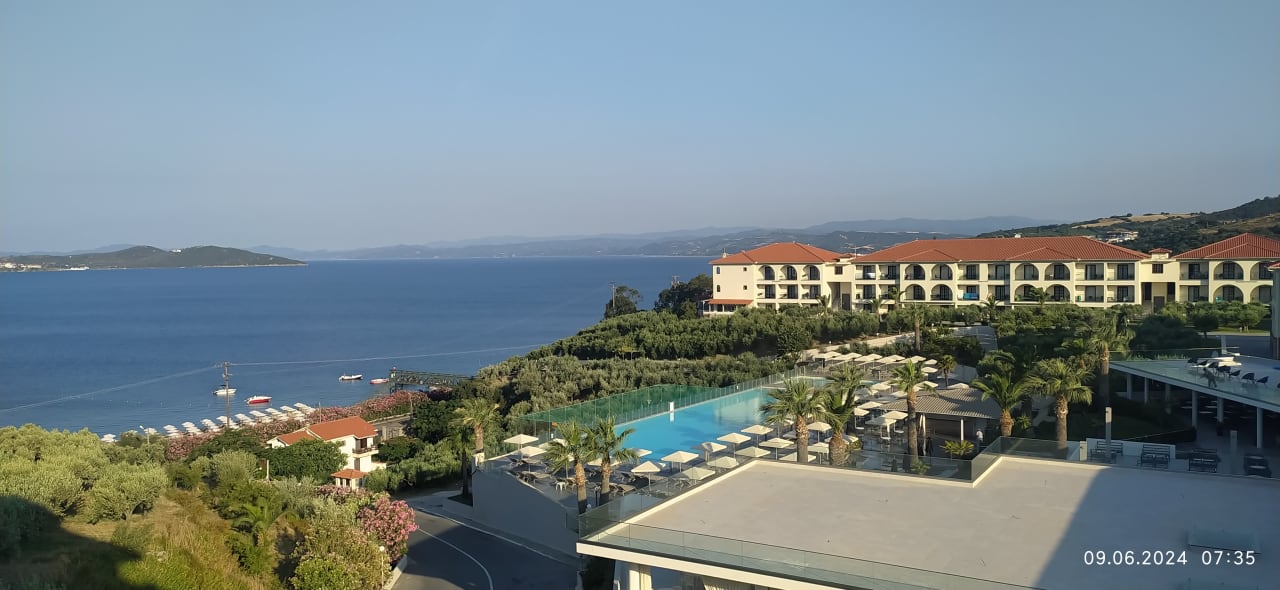 Ausblick Akrathos Beach Hotel