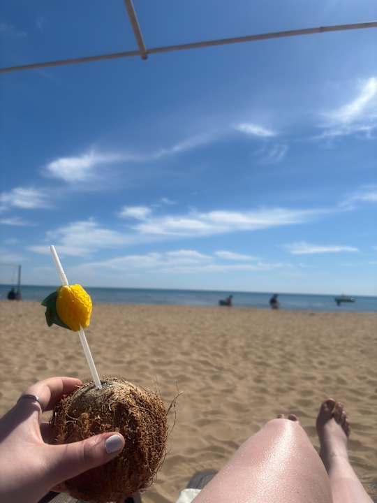 Strand Castival Hotel