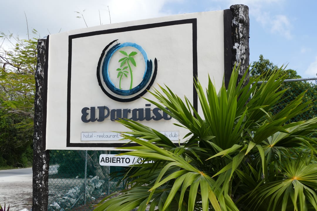 Einfahrt zum Hotel Hotel El Paraiso Tulum