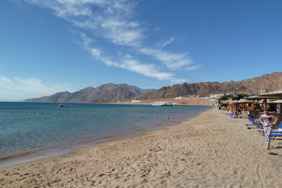 Am Strand JAZ Dahabeya