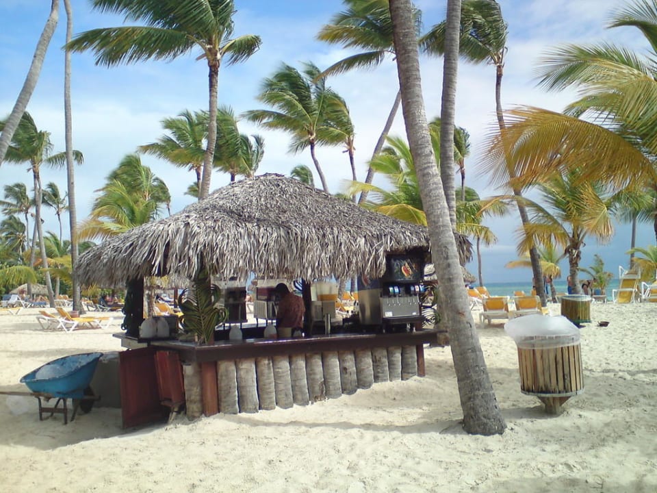 Die einzige Strandbar Catalonia Punta Cana - All Inclusive