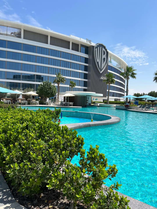 Pool The WB Abu Dhabi, Curio Collection By Hilton