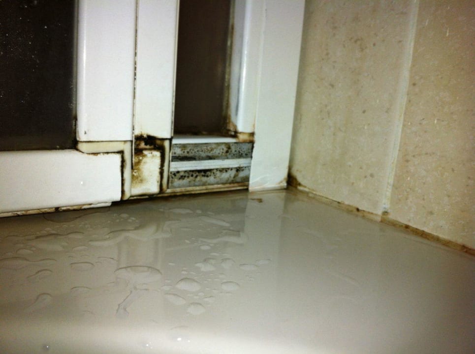 Kabina prysznicowa - grzyb Brayka Bay Resort