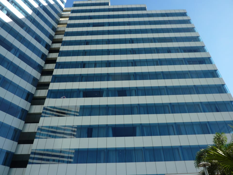 Außenansicht Melia Yangon